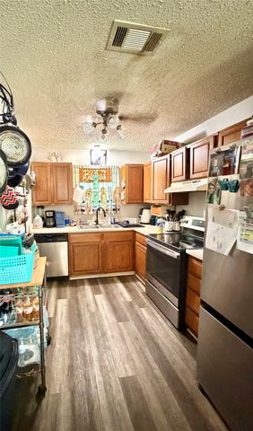 1225 Sandstone Drive, Cleburne, TX 76033