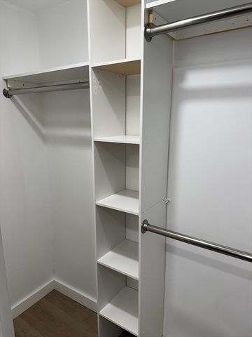 4 Westville r, Boston, MA 02119