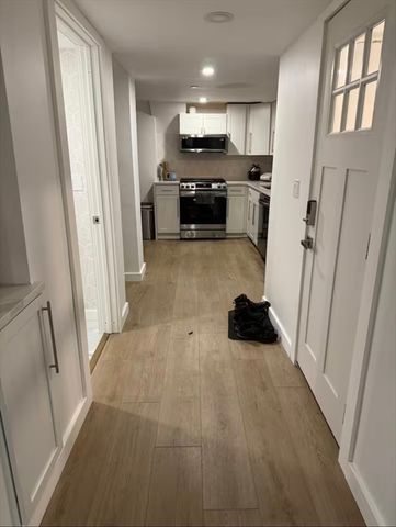 4 Westville r, Boston, MA 02119