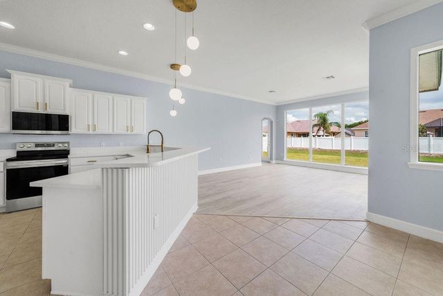 258 TERRANOVA BOULEVARD, Winter Haven, FL 33880