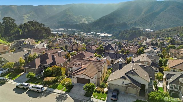 147 Elderberry Lane, Brisbane, CA 94005