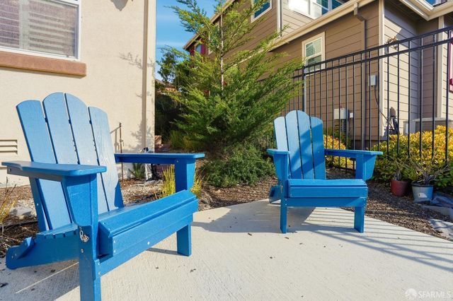 147 Elderberry Lane, Brisbane, CA 94005