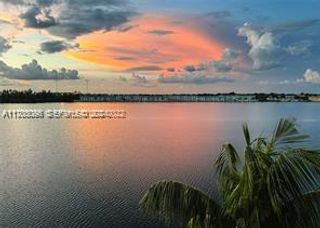 1075 NE Miami Gardens Drive 205, Miami, FL 33179