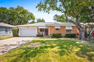 1330 N Rogers Road, Irving, TX 75061