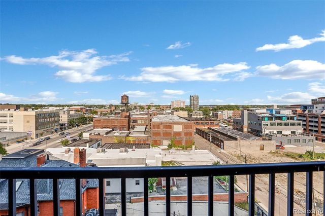 2900 E Jefferson Avenue, Detroit, MI 48207