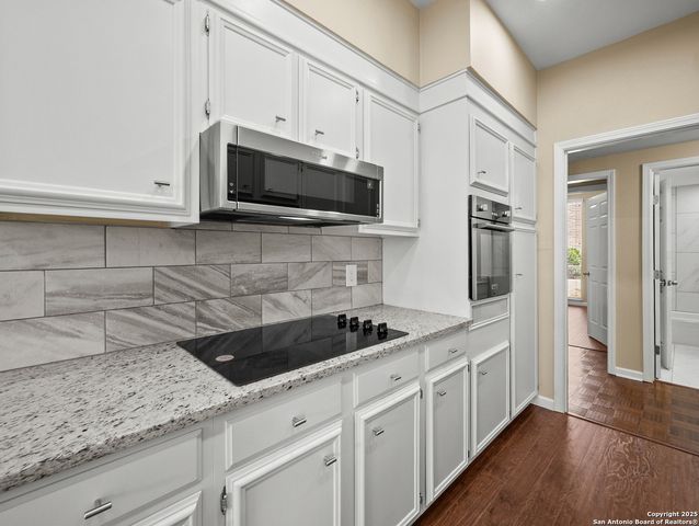 3678 Hidden Dr Apt 1804, San Antonio, TX 78217