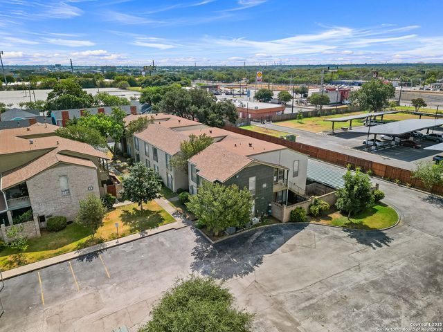 3678 Hidden Dr Apt 1804, San Antonio, TX 78217