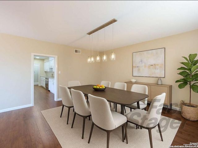 3678 Hidden Dr Apt 1804, San Antonio, TX 78217