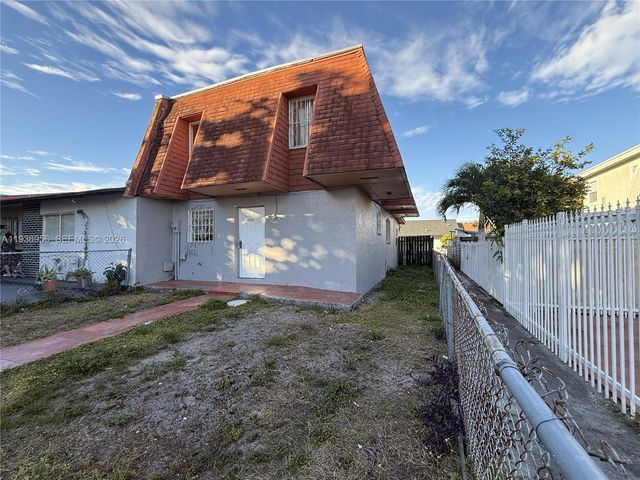 4541 NW 190th St, Miami Gardens, FL 33055