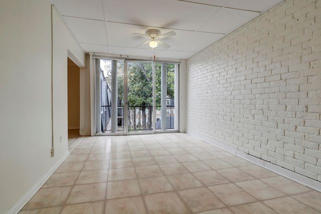 353 N Post Oak Lane 820, Houston, TX 77024