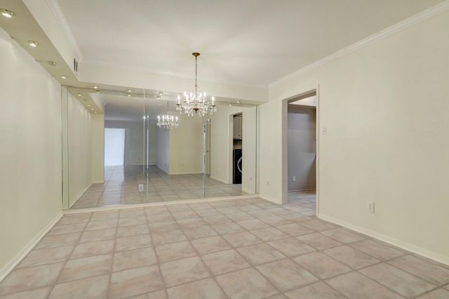 353 N Post Oak Lane 820, Houston, TX 77024