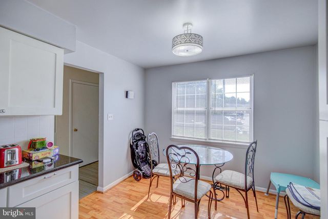 15048 CHERRYDALE DR, Woodbridge, VA 22193