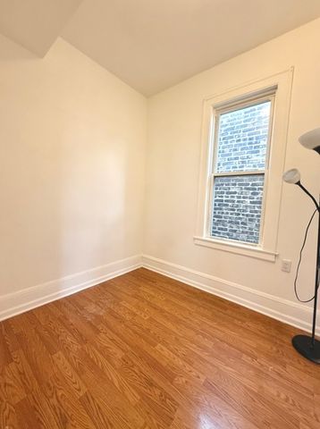 3439 S CLAREMONT Avenue, Chicago, IL 60608