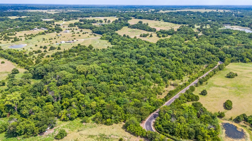18265 County Rd 663, Farmersville, TX 75442