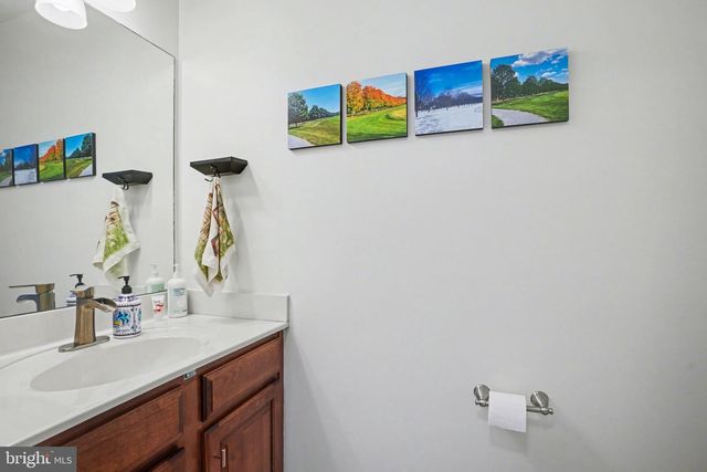 3 SHEELEY LANE, Boiling Springs, PA 17007