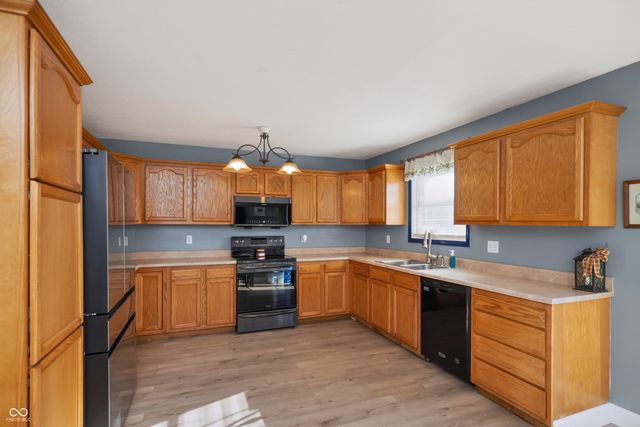 4456 Katy Drive, Seymour, IN 47274