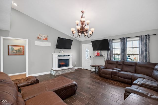 4456 Katy Drive, Seymour, IN 47274