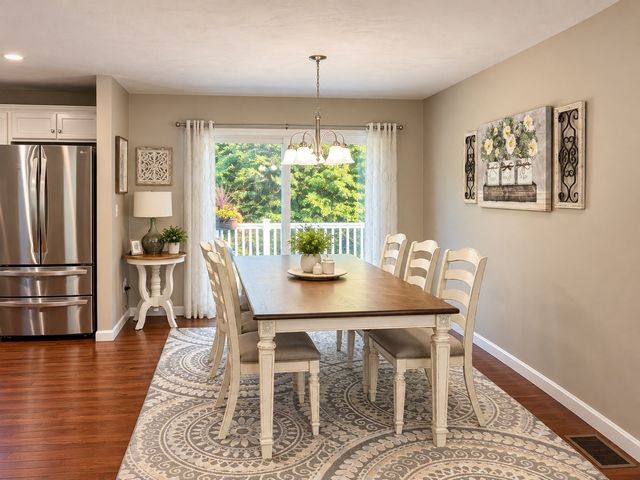 75 Bear Paw Trl 75, Taunton, MA 02718