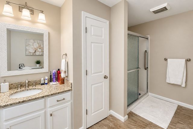 75 Bear Paw Trl 75, Taunton, MA 02718