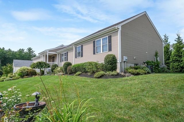 75 Bear Paw Trl 75, Taunton, MA 02718