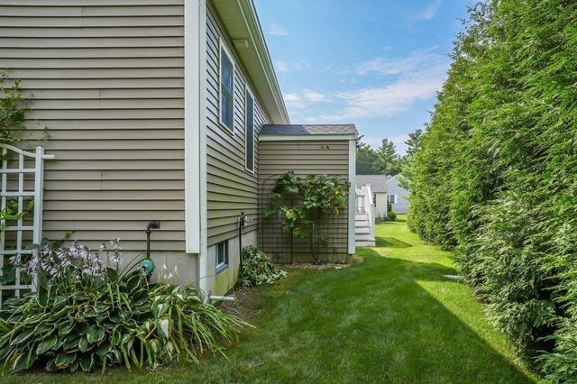 75 Bear Paw Trl 75, Taunton, MA 02718