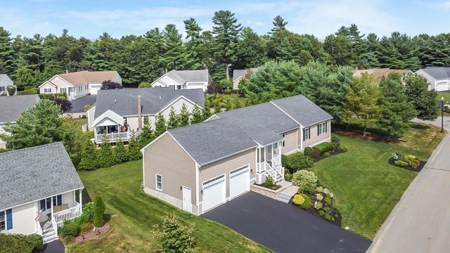 75 Bear Paw Trl 75, Taunton, MA 02718