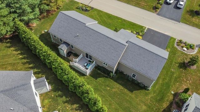 75 Bear Paw Trl 75, Taunton, MA 02718
