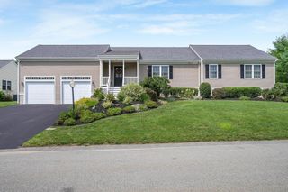 75 Bear Paw Trl 75, Taunton, MA 02718