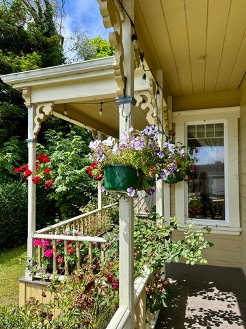 1337 Lincoln Street, Ferndale, CA 95536