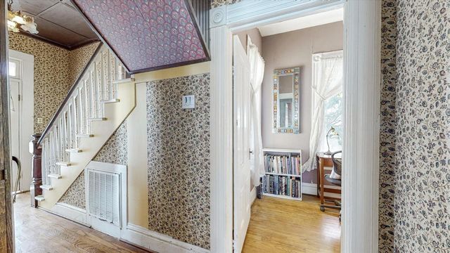 1337 Lincoln Street, Ferndale, CA 95536