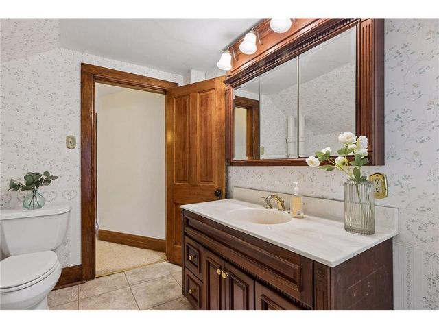 1314 2nd Street, Hudson, WI 54016