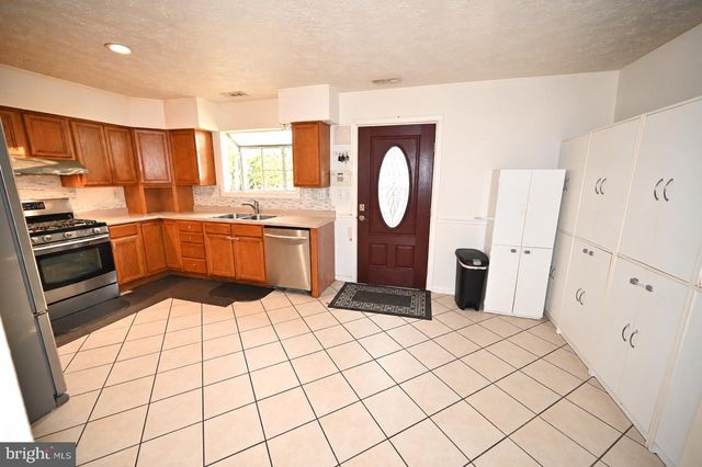 3843 GATEVIEW PL, Waldorf, MD 20602