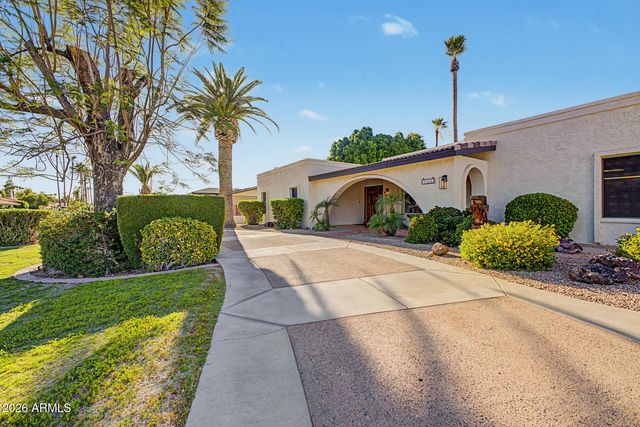 7644 W BLUEFIELD Avenue, Glendale, AZ 85308