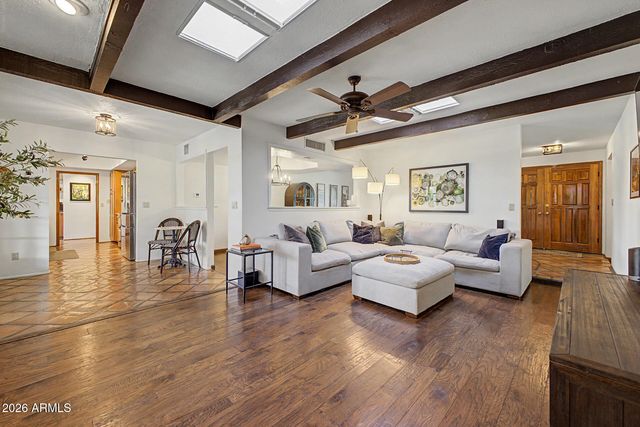 7644 W BLUEFIELD Avenue, Glendale, AZ 85308