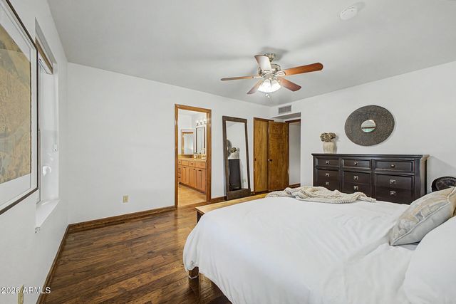 7644 W BLUEFIELD Avenue, Glendale, AZ 85308