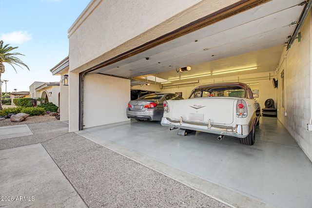 7644 W BLUEFIELD Avenue, Glendale, AZ 85308