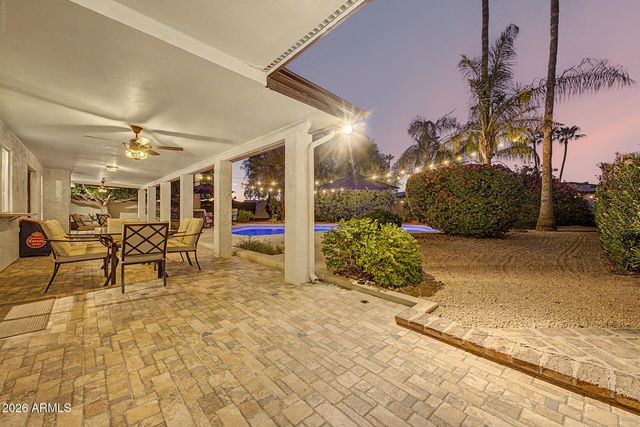 7644 W BLUEFIELD Avenue, Glendale, AZ 85308