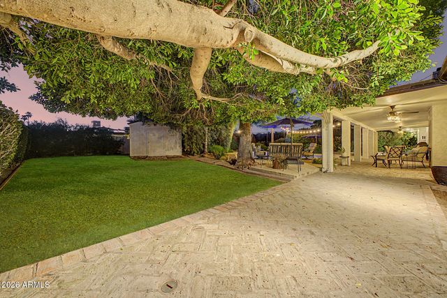 7644 W BLUEFIELD Avenue, Glendale, AZ 85308