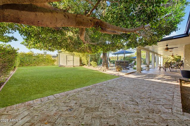7644 W BLUEFIELD Avenue, Glendale, AZ 85308