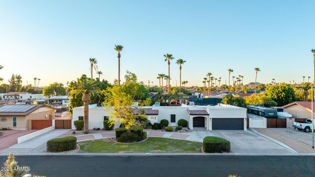 7644 W BLUEFIELD Avenue, Glendale, AZ 85308