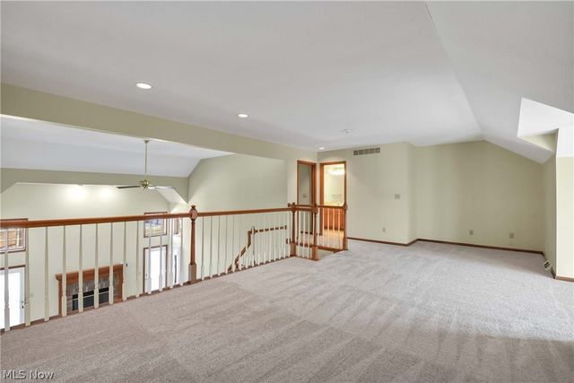 1 Aberdeen Court, Rocky River, OH 44116