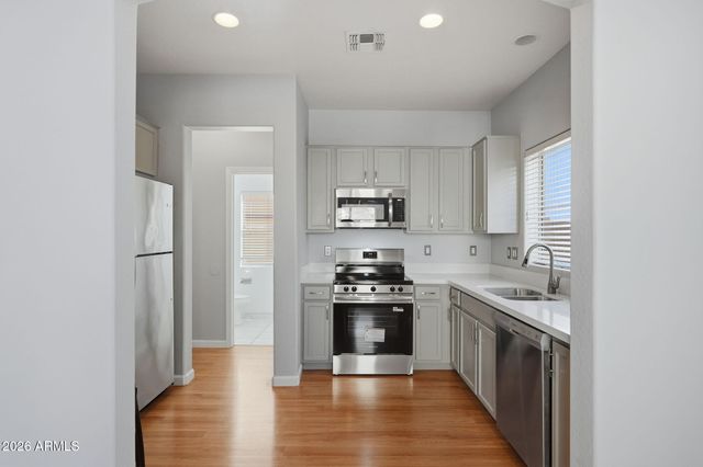 4678 E REDFIELD Road, Gilbert, AZ 85234