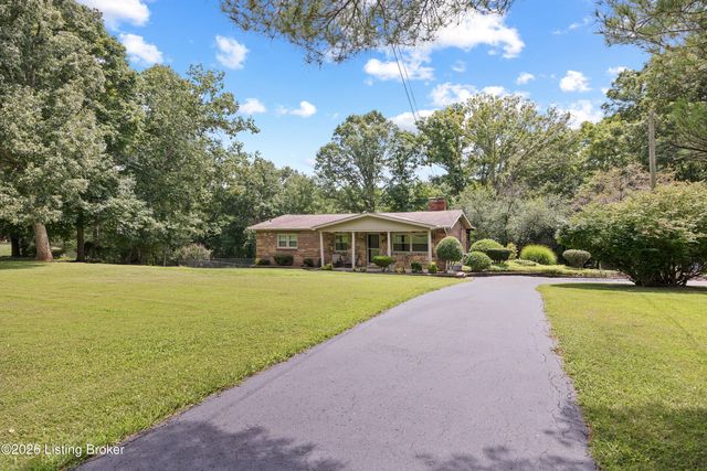1193 Castlerock Dr, Shepherdsville, KY 40165
