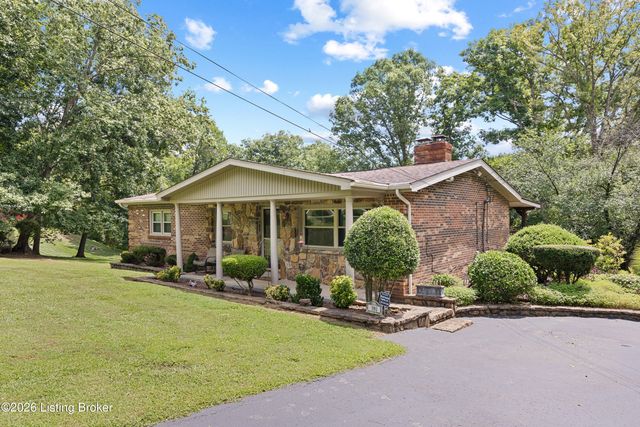 1193 Castlerock Dr, Shepherdsville, KY 40165
