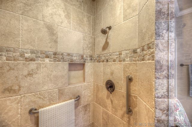 13227 S 68th Avenue E, Bixby, OK 74008