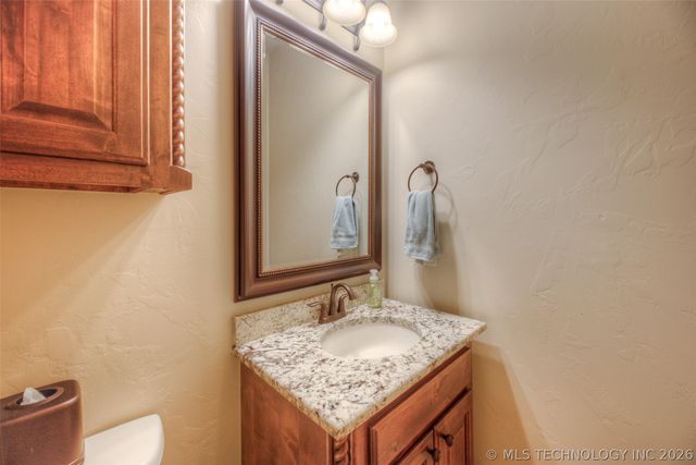 13227 S 68th Avenue E, Bixby, OK 74008