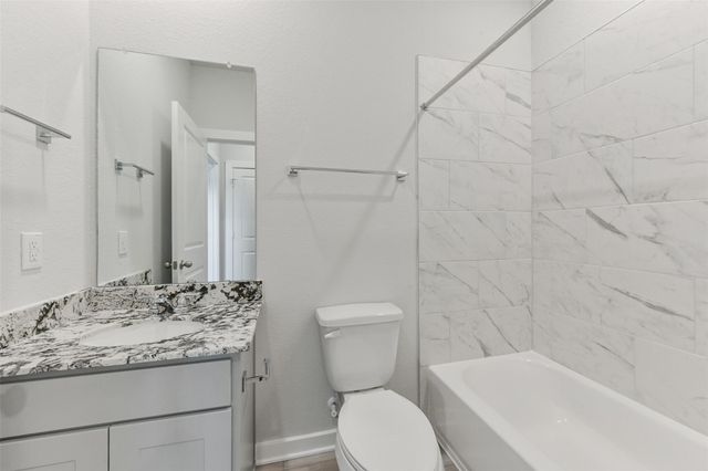 1431 Mulberry Lane, Dayton, TX 77535