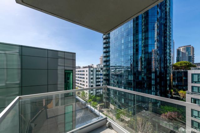 301 Main Street 10F, San Francisco, CA 94105
