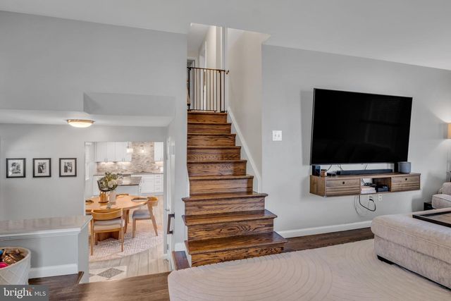 165 OLD FORD DR, Camp Hill, PA 17011