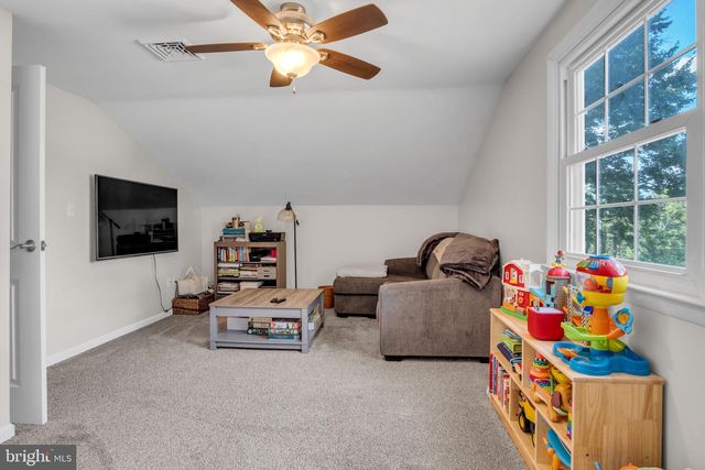165 OLD FORD DR, Camp Hill, PA 17011